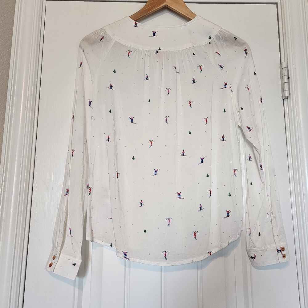 Anthropologie 23 of 52 Conversations Novelty Ski Winter Scene Button Up Blouse - Picture 6 of 15